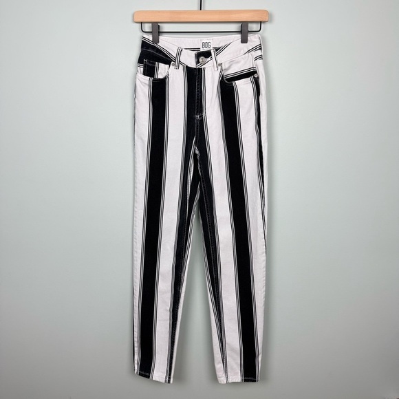 BDG Urban Outfitters High Waisted Striped Mom Jeans - Picture 3 of 9